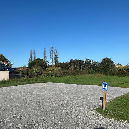 Charmant T2, Cl 3 Etoiles, 4 Lits, 4 Personnes Et 1Enfant, Parking Et Terrasse Saint-Sever  Buitenkant foto